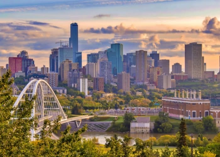 Edmonton Senior Movers